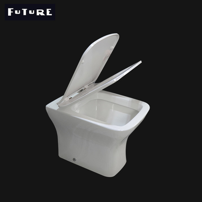 Dual Flush 3L 6L Modern Back To Wall Toilet ประหยัดน้ำแบบไม่มีขอบ WC